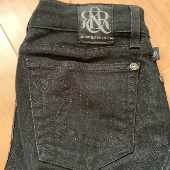 Rock & Republic Berlin black mid rise skinny jeans - Picture 5 of 7